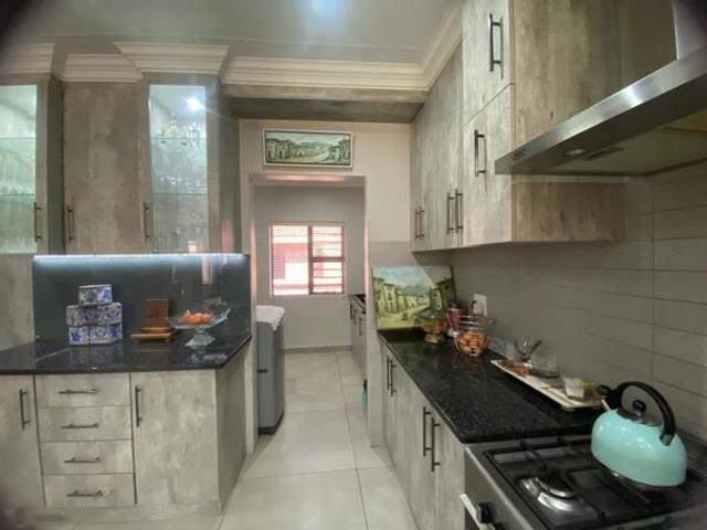 House for sale in Frances Baard, Northern Cape