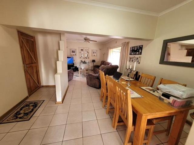 House for sale in Frances Baard, Northern Cape