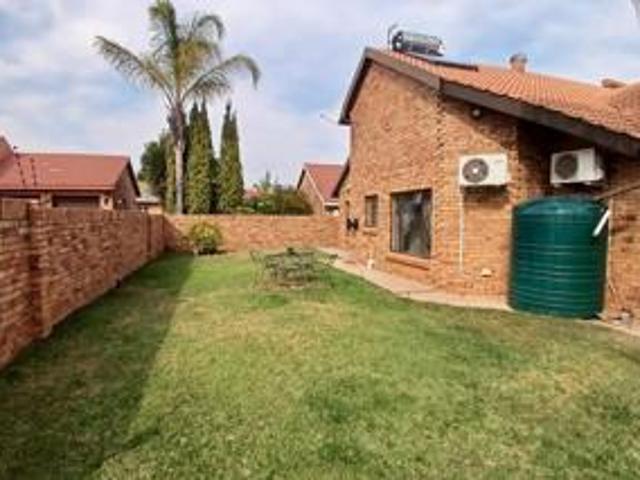 House for sale in Frances Baard, Northern Cape