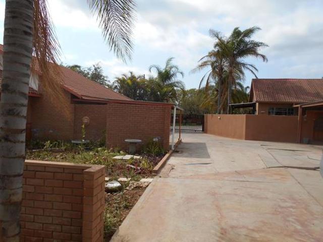 House for rent in Hoedspruit, Maruleng Local Municipality