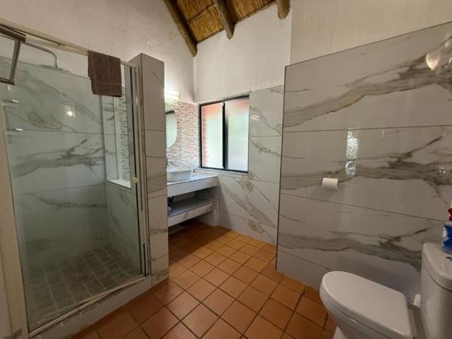 House for sale in Hoedspruit, Maruleng Local Municipality