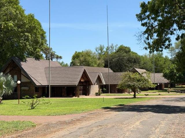 House for sale in Hoedspruit, Maruleng Local Municipality