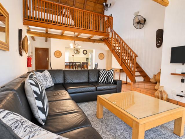 House for sale in Hoedspruit, Maruleng Local Municipality