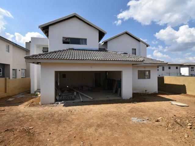 House for sale in West Rand Garden estates, Westonaria Local Municipality