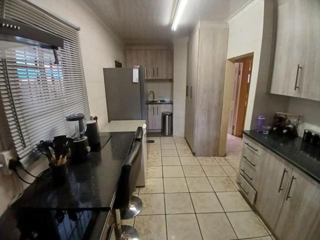 House for sale in Frances Baard, Northern Cape