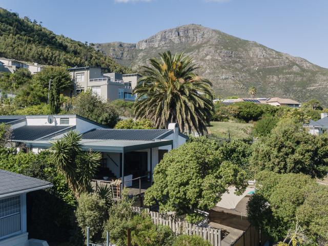 House for sale in Hout Bay, Western Cape