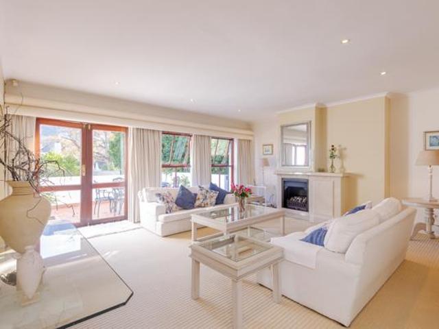 House for sale in Cape Town, Western Cape