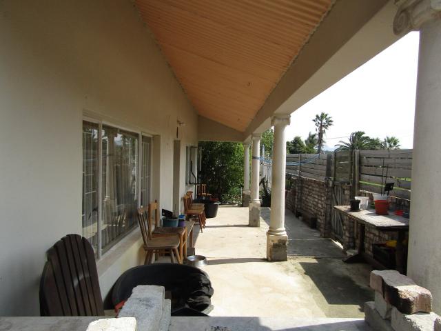 House for sale in Humansdorp, Kouga Local Municipality