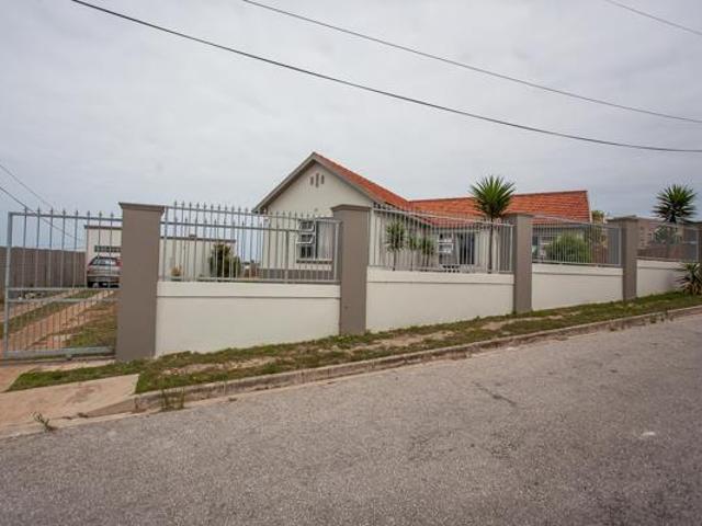 House for sale in Eastern Cape