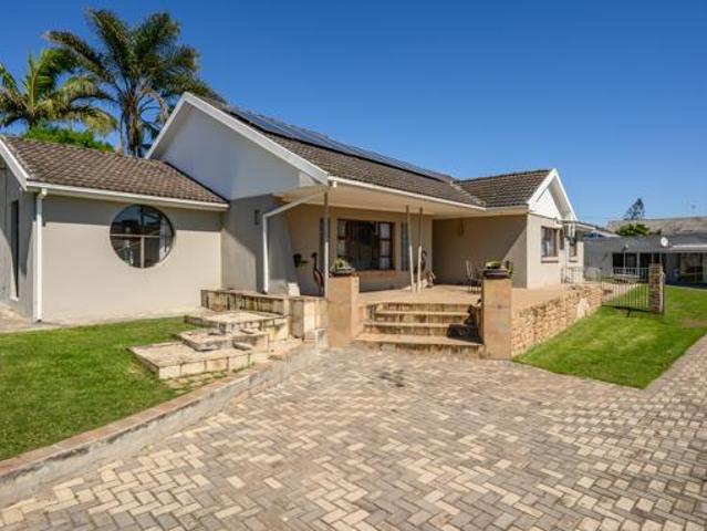 House for sale in Nelson Mandela Bay Ward 18, Nelson Mandela Bay Metropolitan Municipality