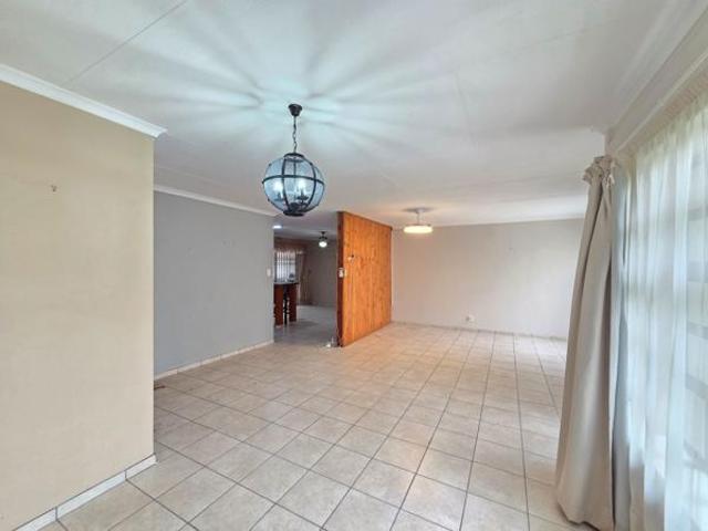 House for sale in Newcastle Local Municipality, Amajuba District Municipality