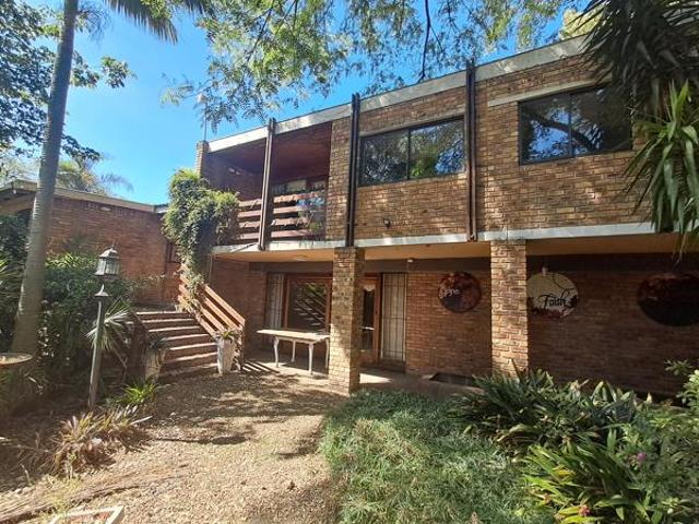 House for sale in Newcastle Local Municipality, Amajuba District Municipality