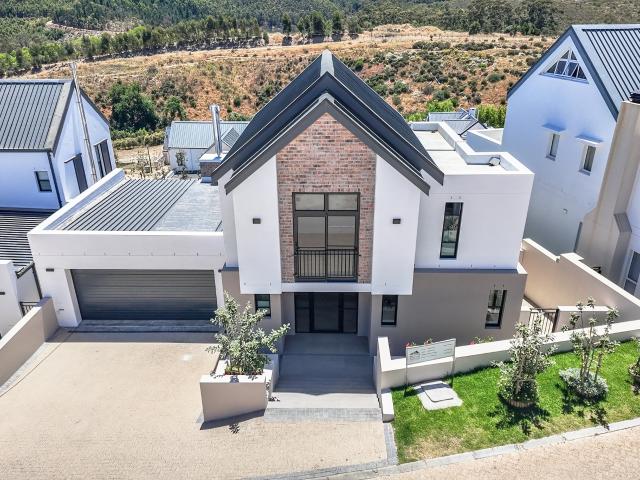 House for sale in Pniel, Western Cape