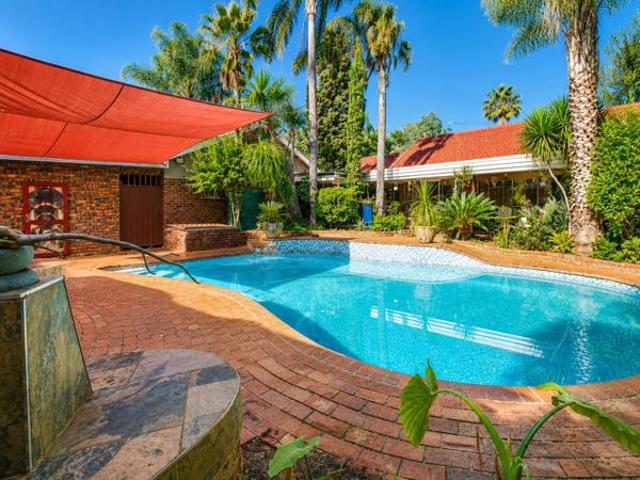 House for sale in North West