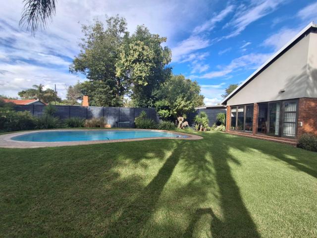 House for sale in Ifafi, Hartbeespoort Dam Nature Reserve