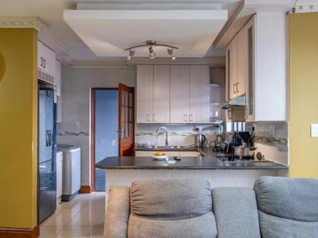 House for sale in Cape Town, Western Cape
