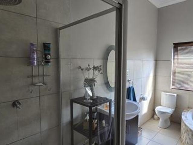 House for sale in Umgungundlovu, Kwazulu-natal