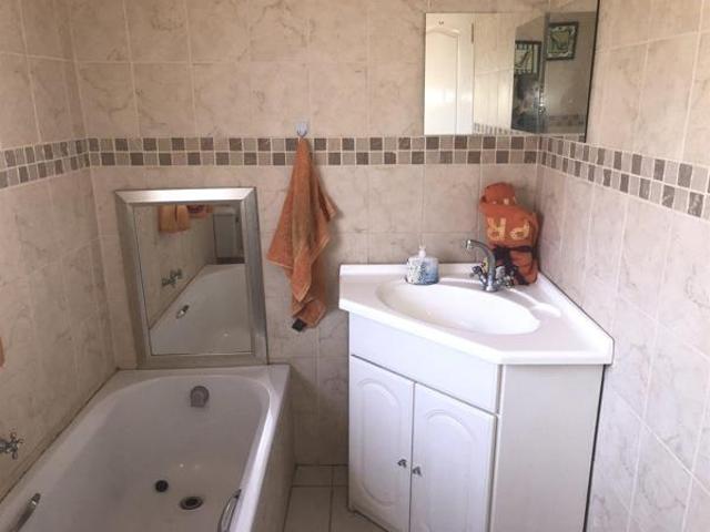 House for sale in Dr Kenneth Kaunda, North West