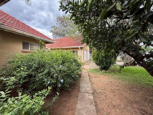 House for sale in Klerksdorp, Matlosana Local Municipality