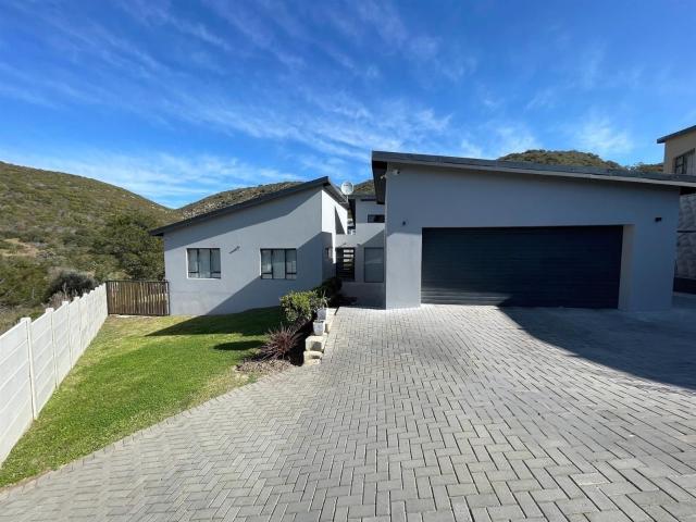 House for sale in Groot Brak Rivier, Western Cape