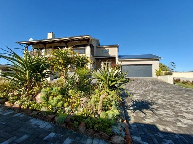 House for sale in Cape St Francis, Eastern Cape
