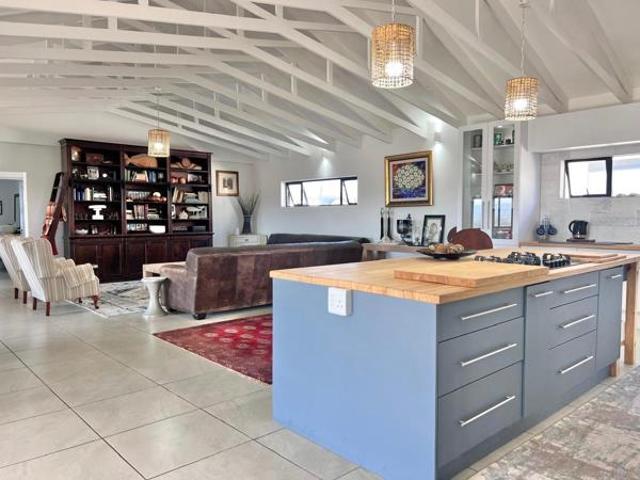 House for sale in Cape St Francis, Eastern Cape