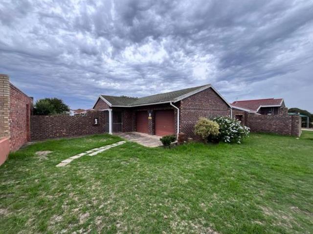 House for sale in Cape St Francis, Eastern Cape