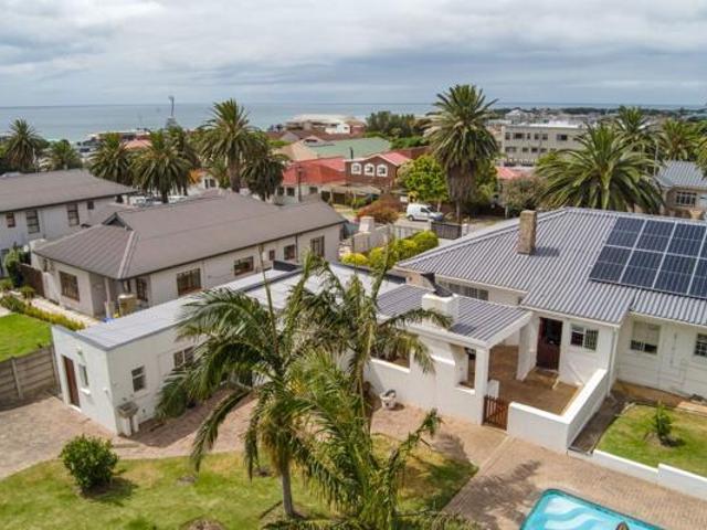 House for sale in Cape St Francis, Eastern Cape