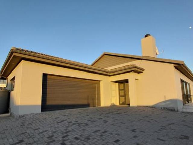 House for sale in Cape St Francis, Eastern Cape