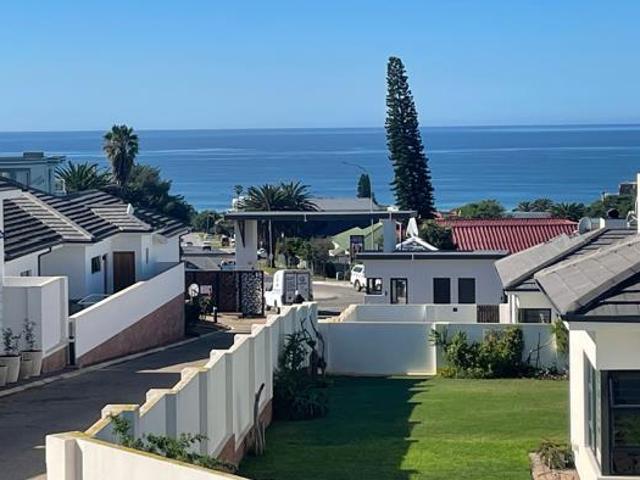 House for sale in Cape St Francis, Eastern Cape