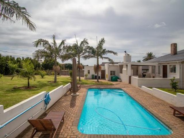 House for sale in Cape St Francis, Eastern Cape