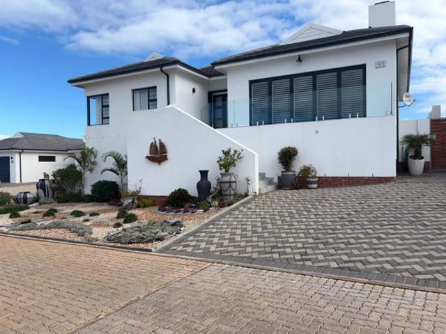 House for sale in Cape St Francis, Eastern Cape