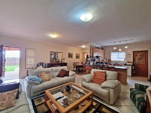 House for sale in Cape St Francis, Eastern Cape