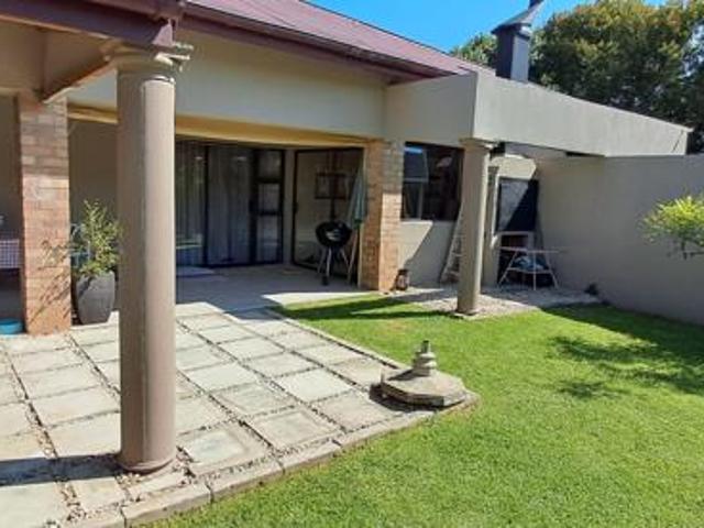 House for sale in Joubertina, Kou-Kamma Local Municipality