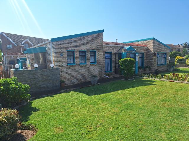 House for sale in Cape St Francis, Eastern Cape