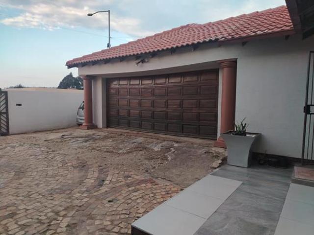 House for sale in West Rand Garden estates, Westonaria Local Municipality