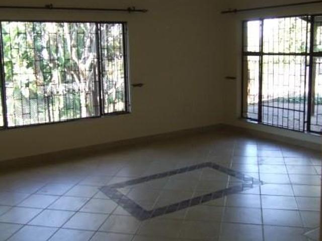 House for rent in Waterkloof, Gauteng