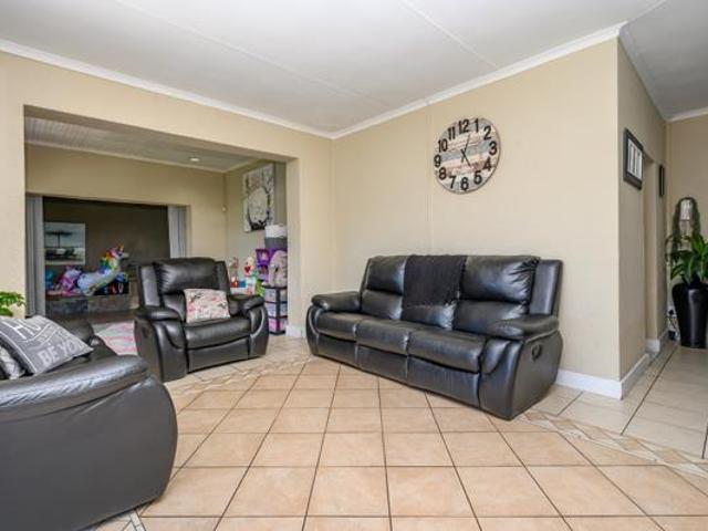 House for sale in Nelson Mandela Bay Ward 18, Nelson Mandela Bay Metropolitan Municipality