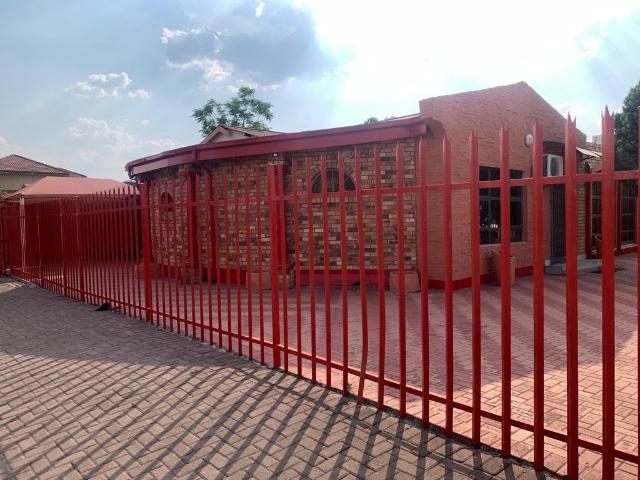 House for sale in Tlhabane, North West
