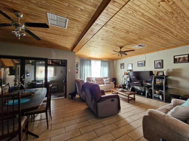 House for sale in Kgalagadi, Northern Cape