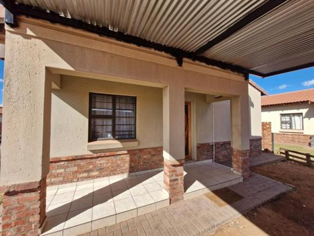 House for sale in Kgalagadi, Northern Cape