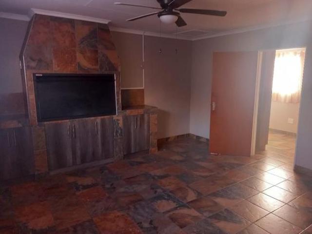 House for sale in Kgalagadi, Northern Cape