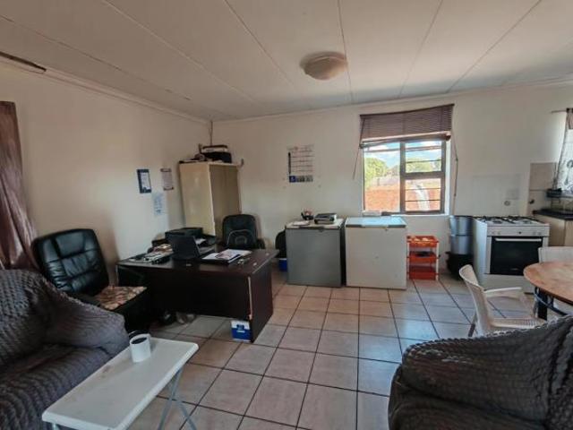 House for sale in Kgalagadi, Northern Cape