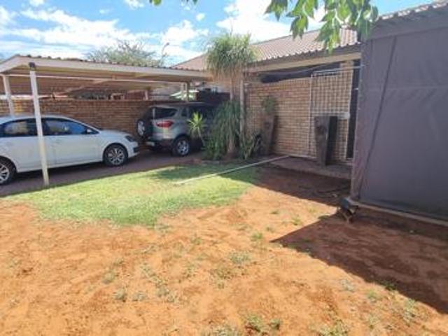 House for sale in Kgalagadi, Northern Cape