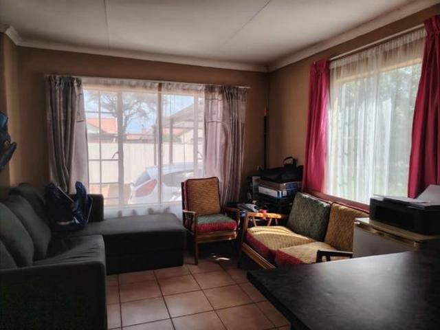 House for sale in Kgalagadi, Northern Cape