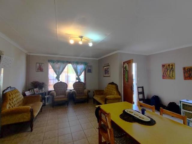 House for sale in Kgalagadi, Northern Cape