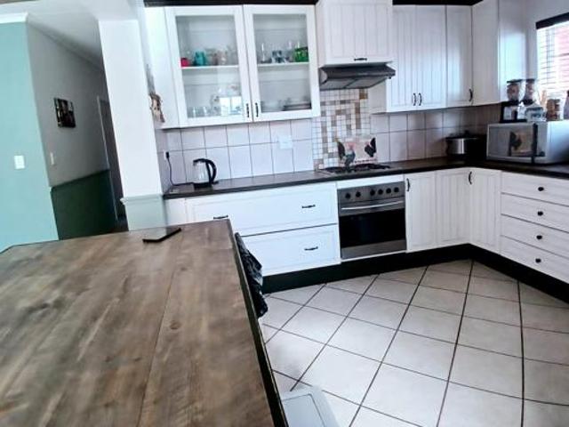 House for sale in Kgalagadi, Northern Cape