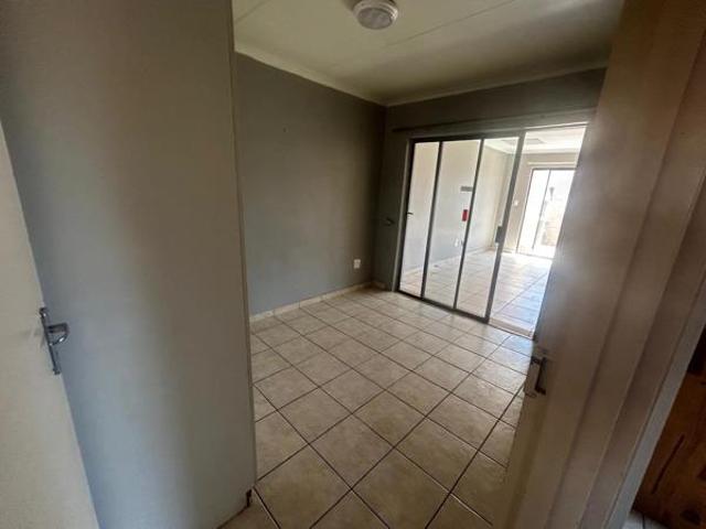 House for sale in Kgalagadi, Northern Cape