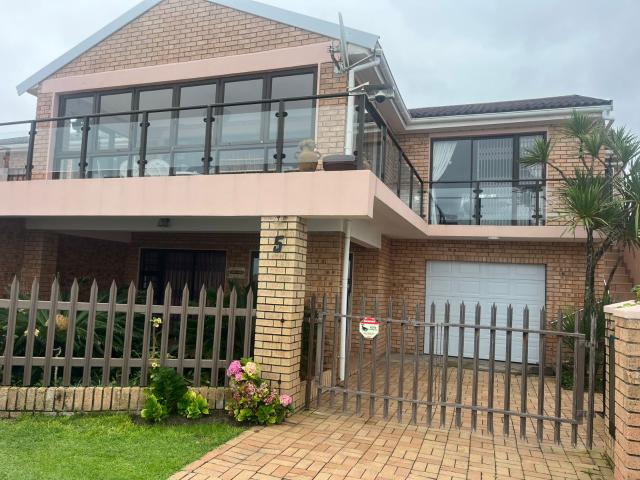 House for sale in East London, Eastern Cape