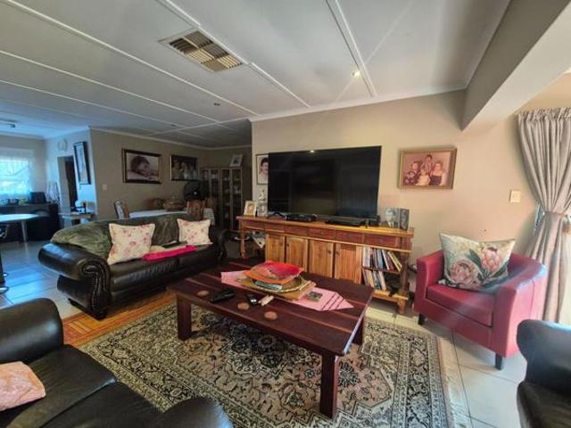 House for sale in Upington, Northern Cape